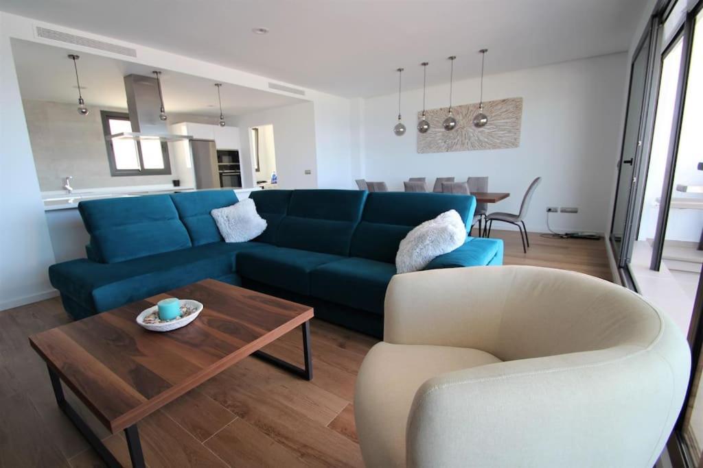 Apartmán Luxurious Penthouse With Huge Panoramic Terrace San Roque  Exteriér fotografie